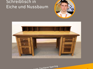 Die Gute Form 2025: Stefan Hönig, Schreibtisch in Eiche und Nussbaum 