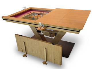 Die Gute Form 2025, Platz 3 der Besucherumfrage: Jonas Weigold, Ess- und Spieltisch in Eiche